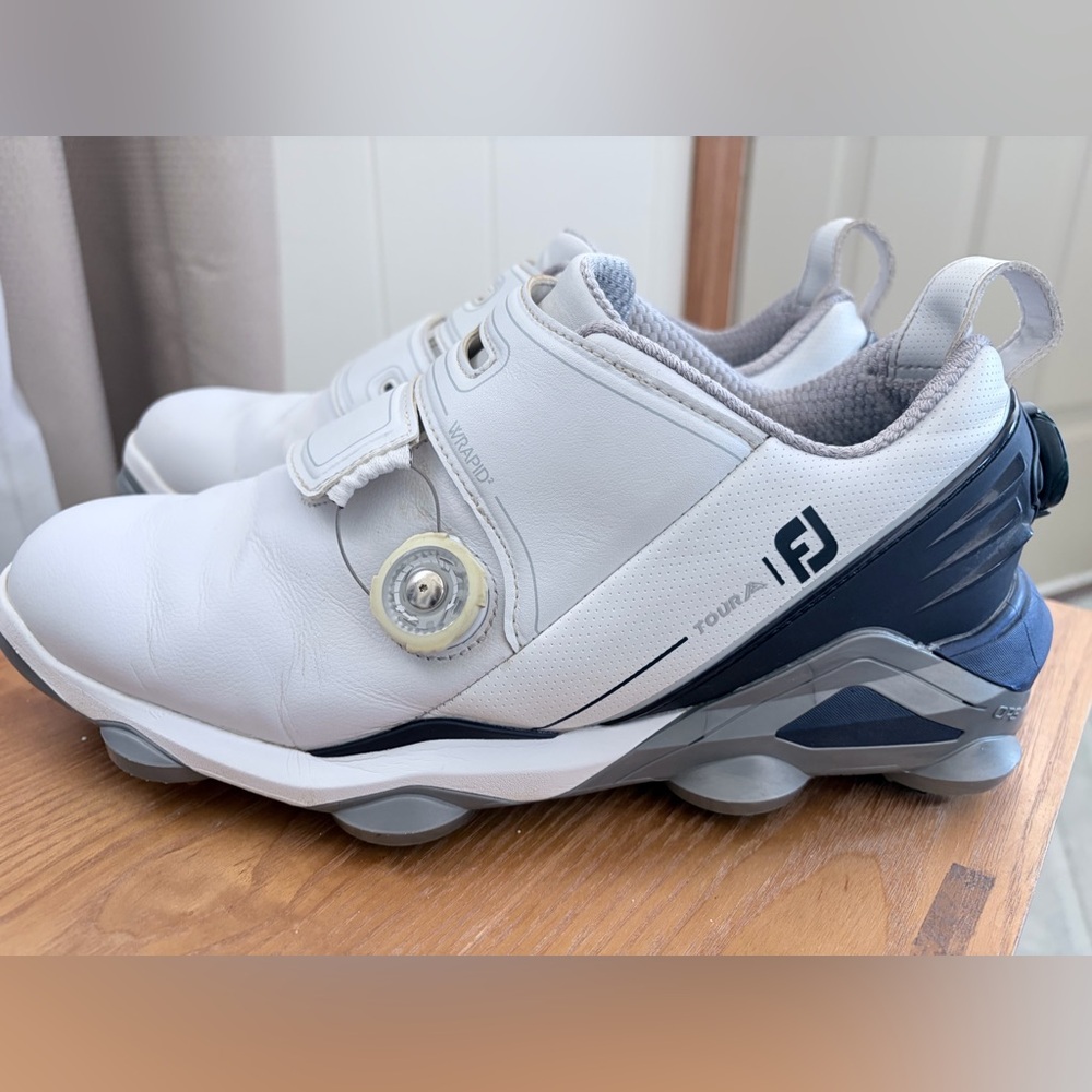 FootJoy Men's White and Gray Golf Shoes